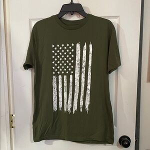 Rothco Army Green Flag Tee. Size L